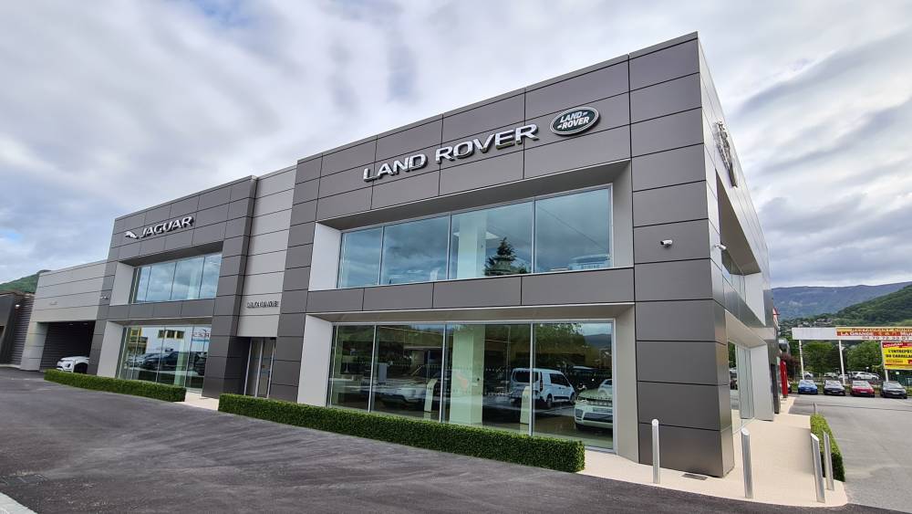 Rénovation concession Jaguar - Land Rover